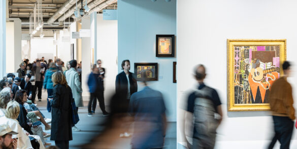 Messe Basel'de düzenlenen Art Basel 2024 ziyaretçi etkileşimleri. Görsel: Art Basel