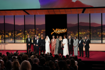 78. Cannes Film Festivali jürisi Açılış Gecesi'nde. Görsel: Joachim Tournebize / FDC