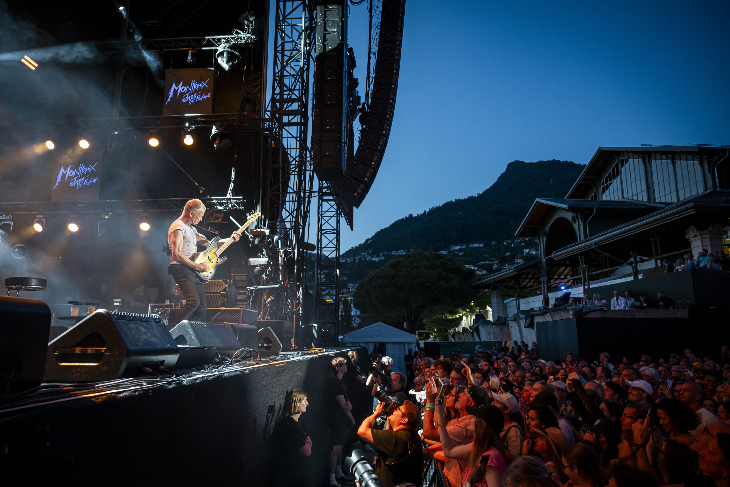 Sting, 58. Montrö Caz Festivali Göl Sahnesi'nde.