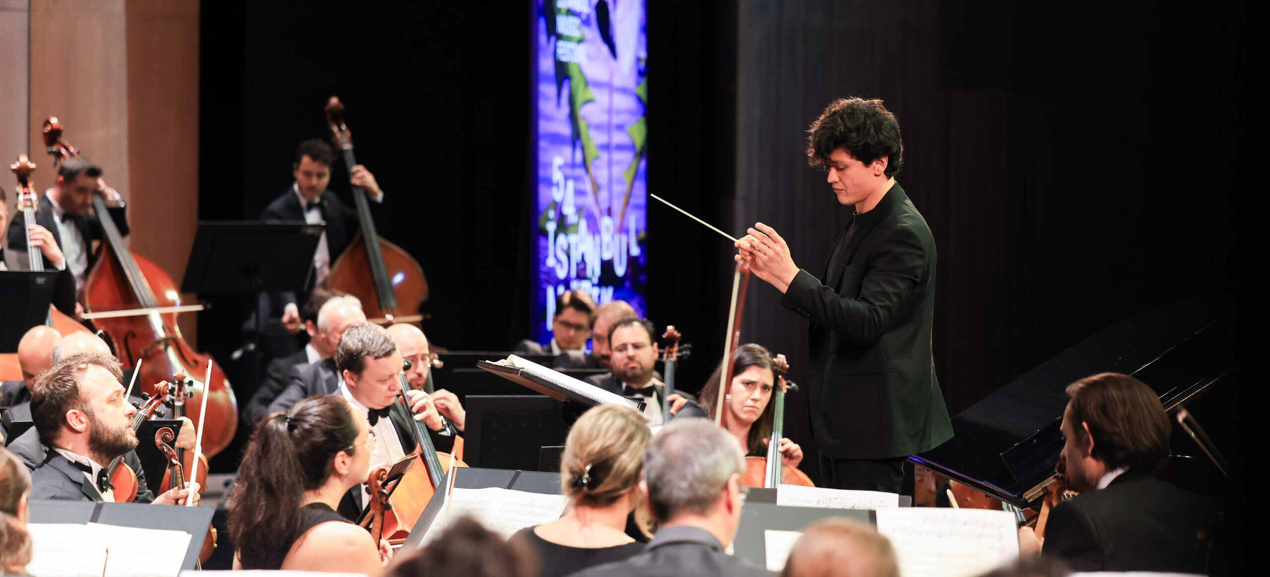 Tekfen Filarmoni Orkestrası & Behzod Abduraimov, Görsel: Mühenna Kahveci